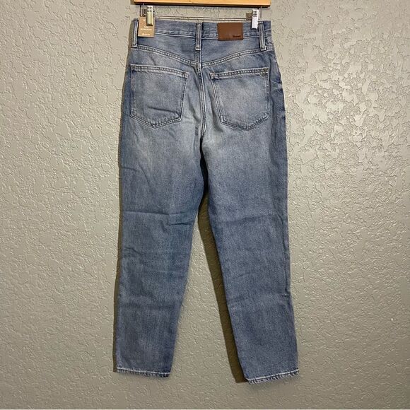 Madewell The Mom Jeans  - Picture 4 of 14